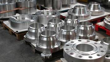 SMO 254 Flanges